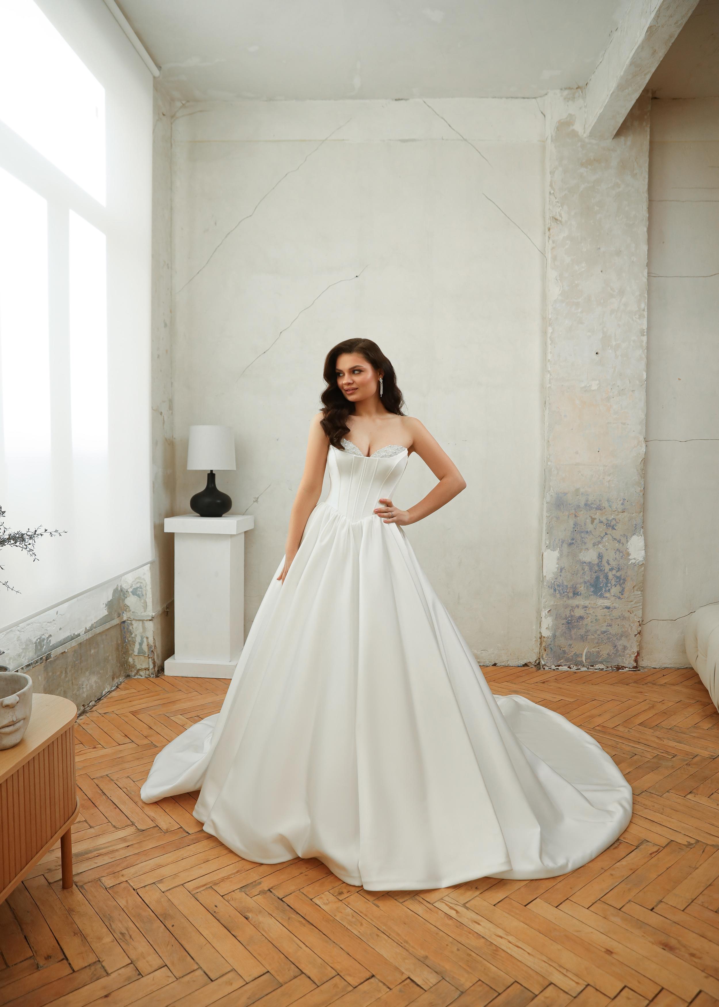 White Angel Elina