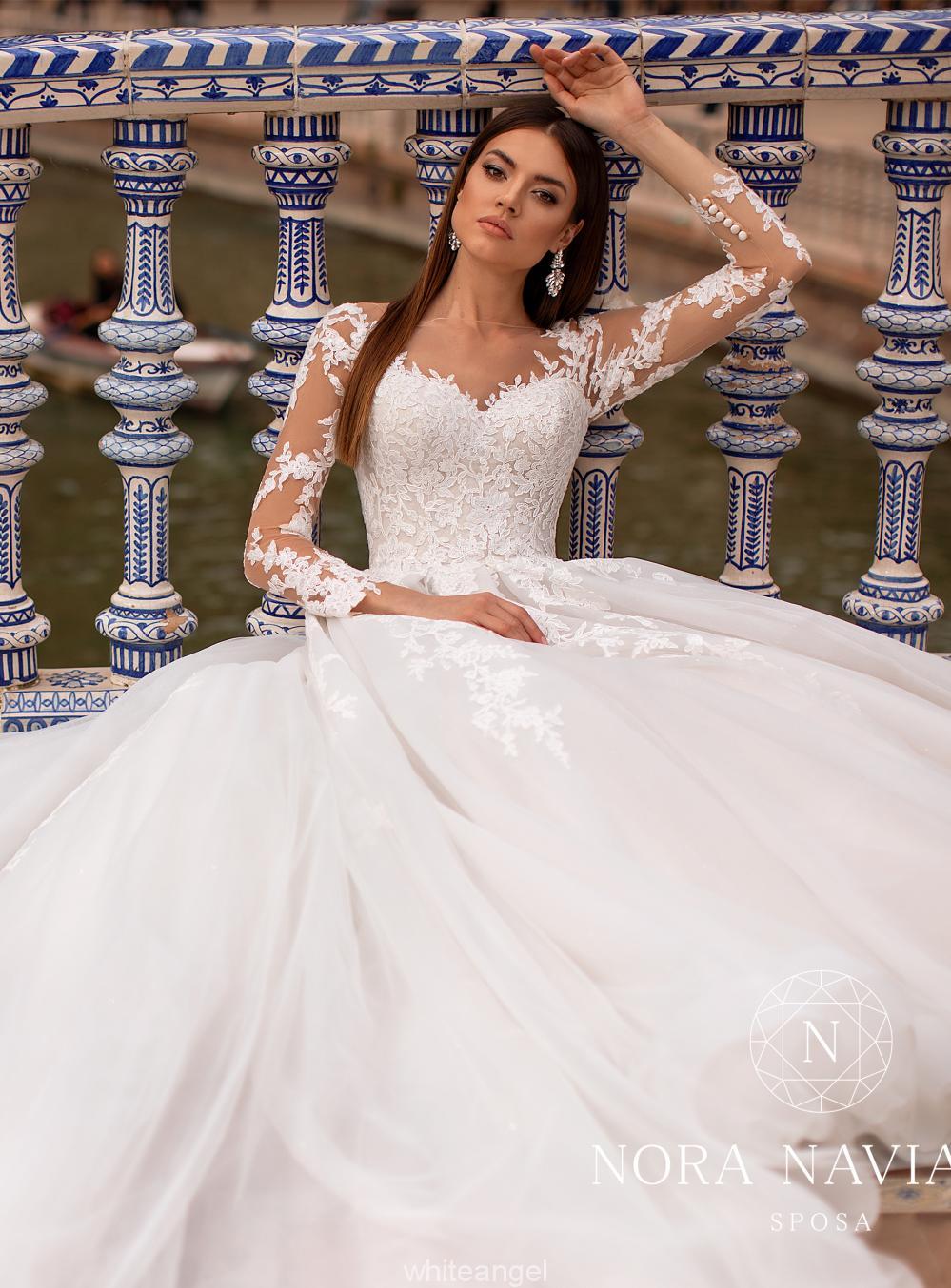 Nora Naviano Cecilia 21015