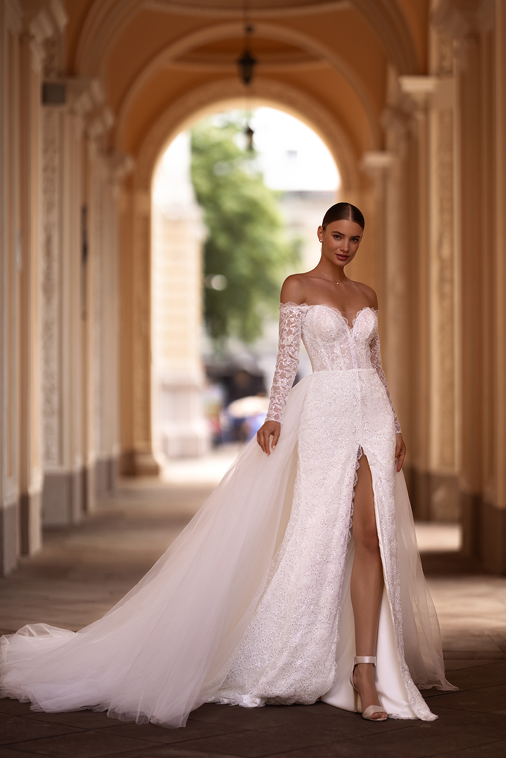 Lana Grace Bridal Megan 4926