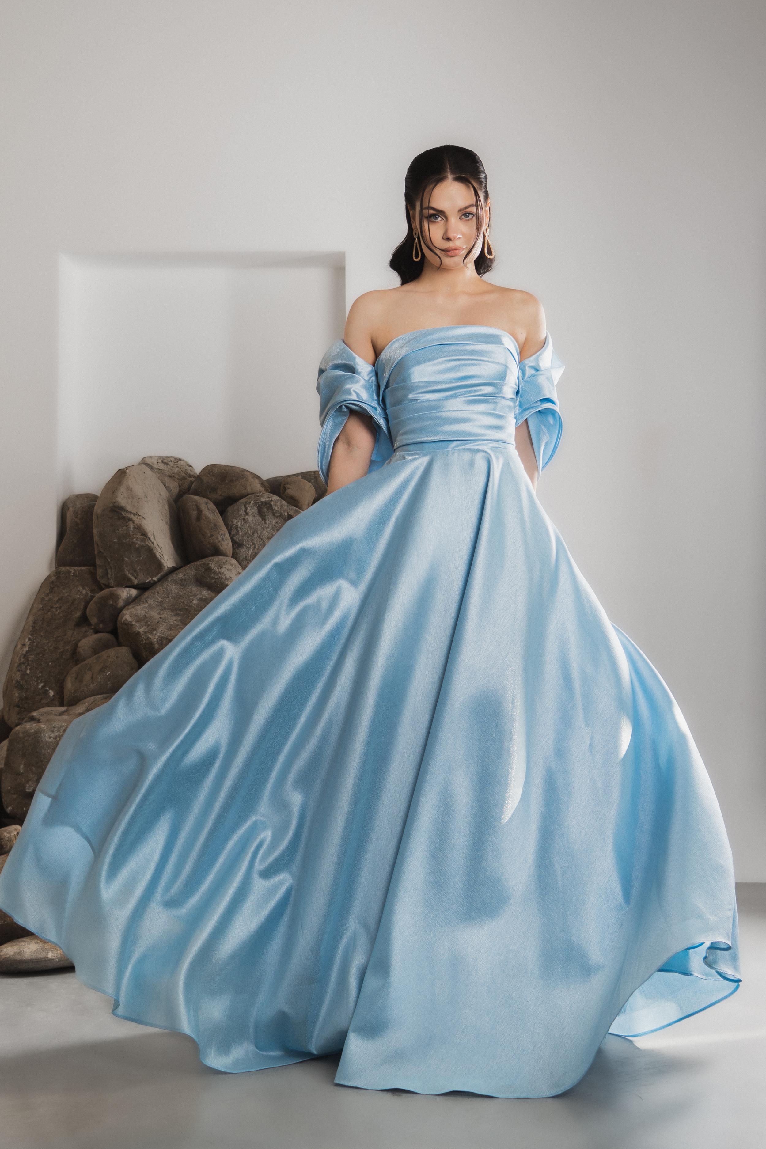 White Angel Vlasta Blue 5221