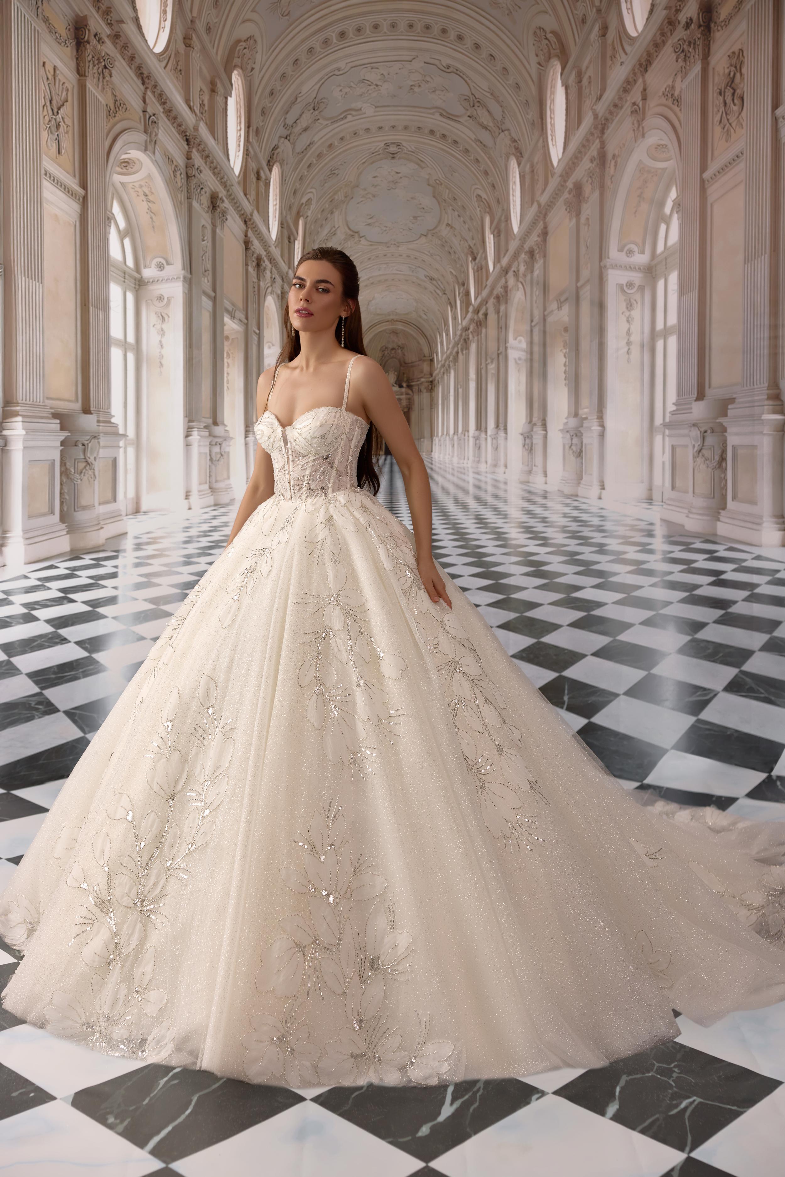 Kira Nova Betsey 5268