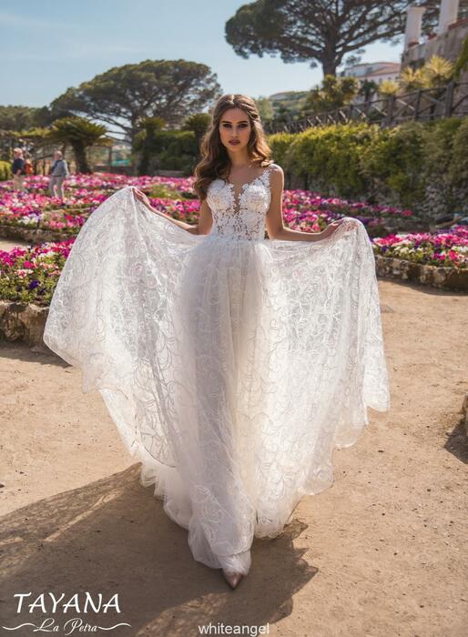 La Petra Tayana 3721
