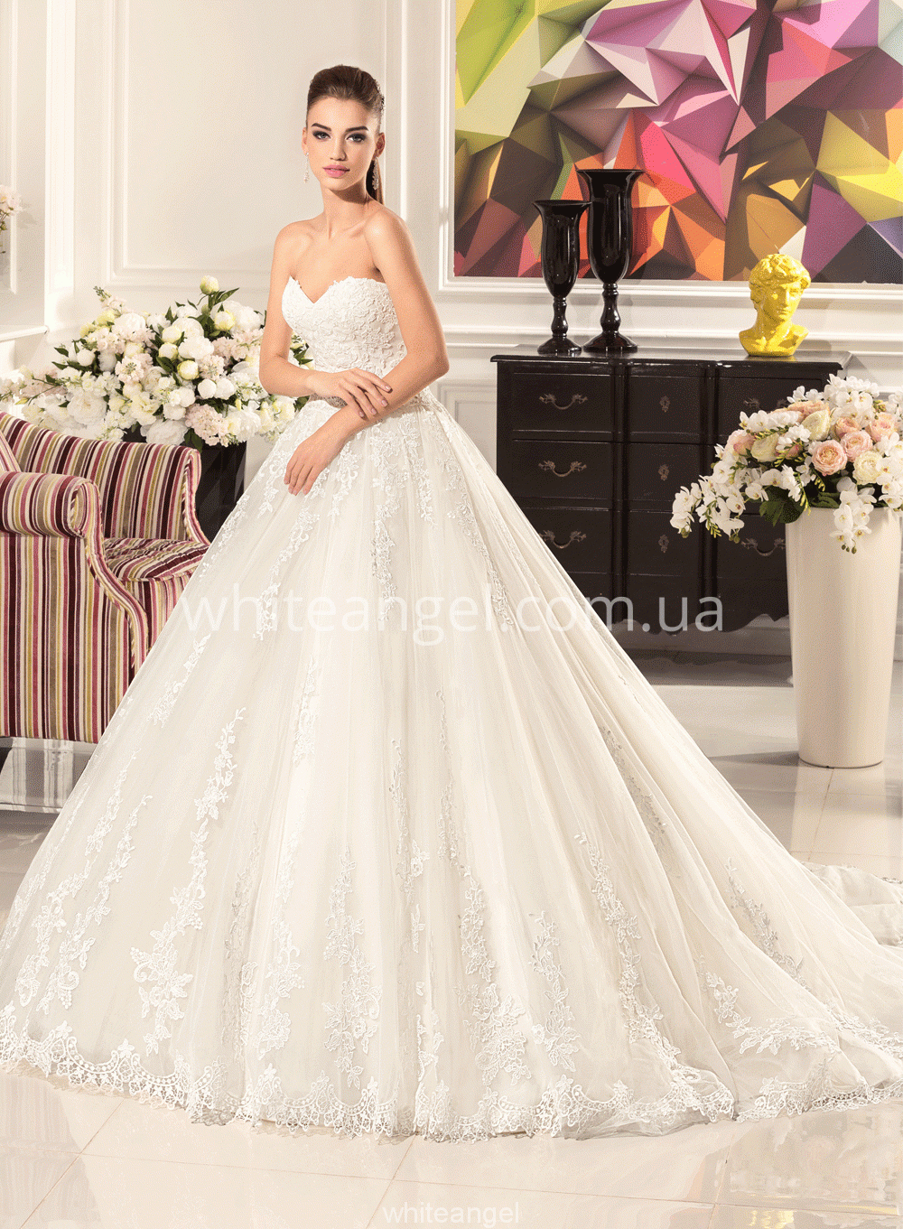 Nora Naviano 14590