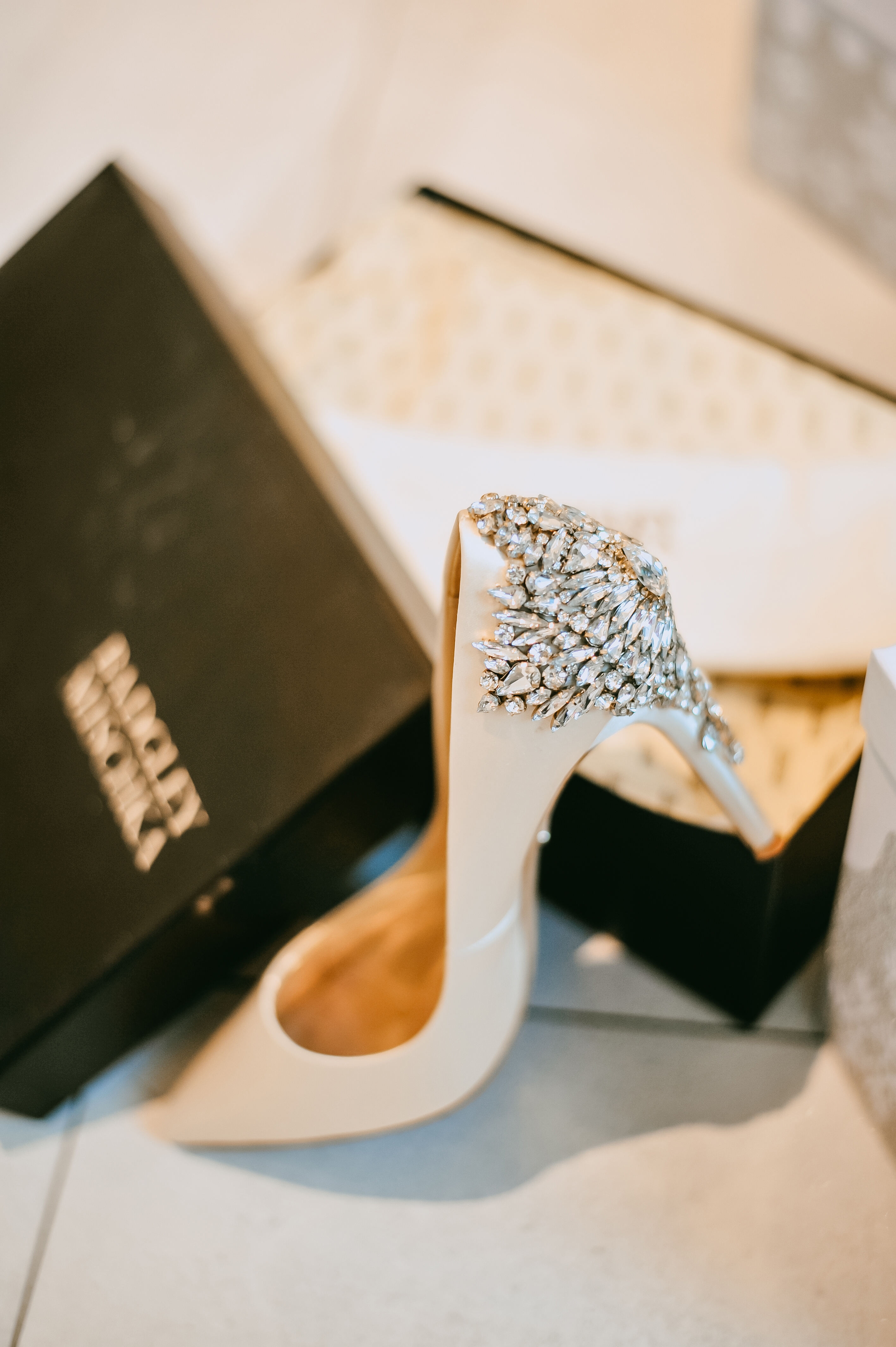 White Angel Badgley Mischka