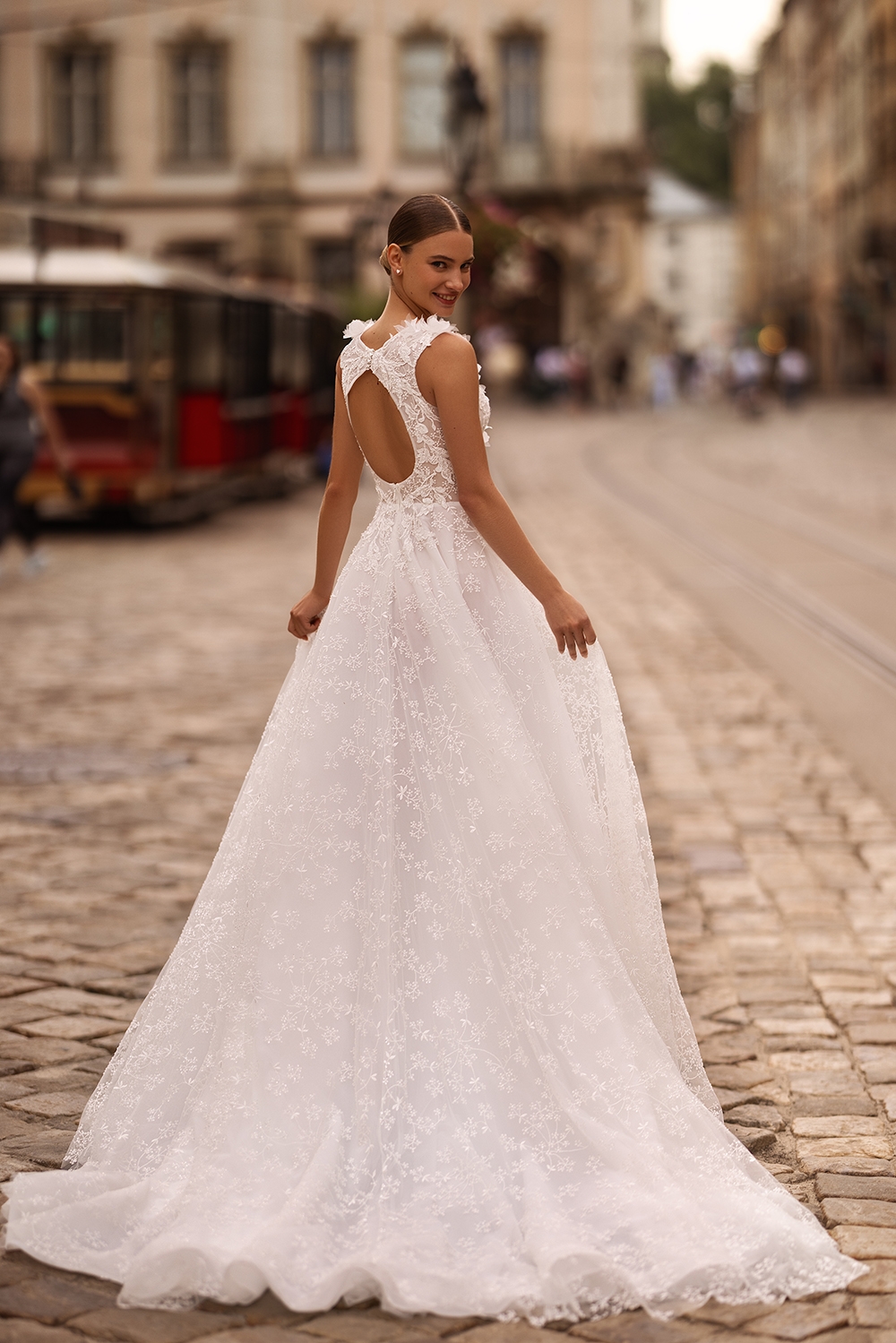 Lana Grace Bridal Olimpia
