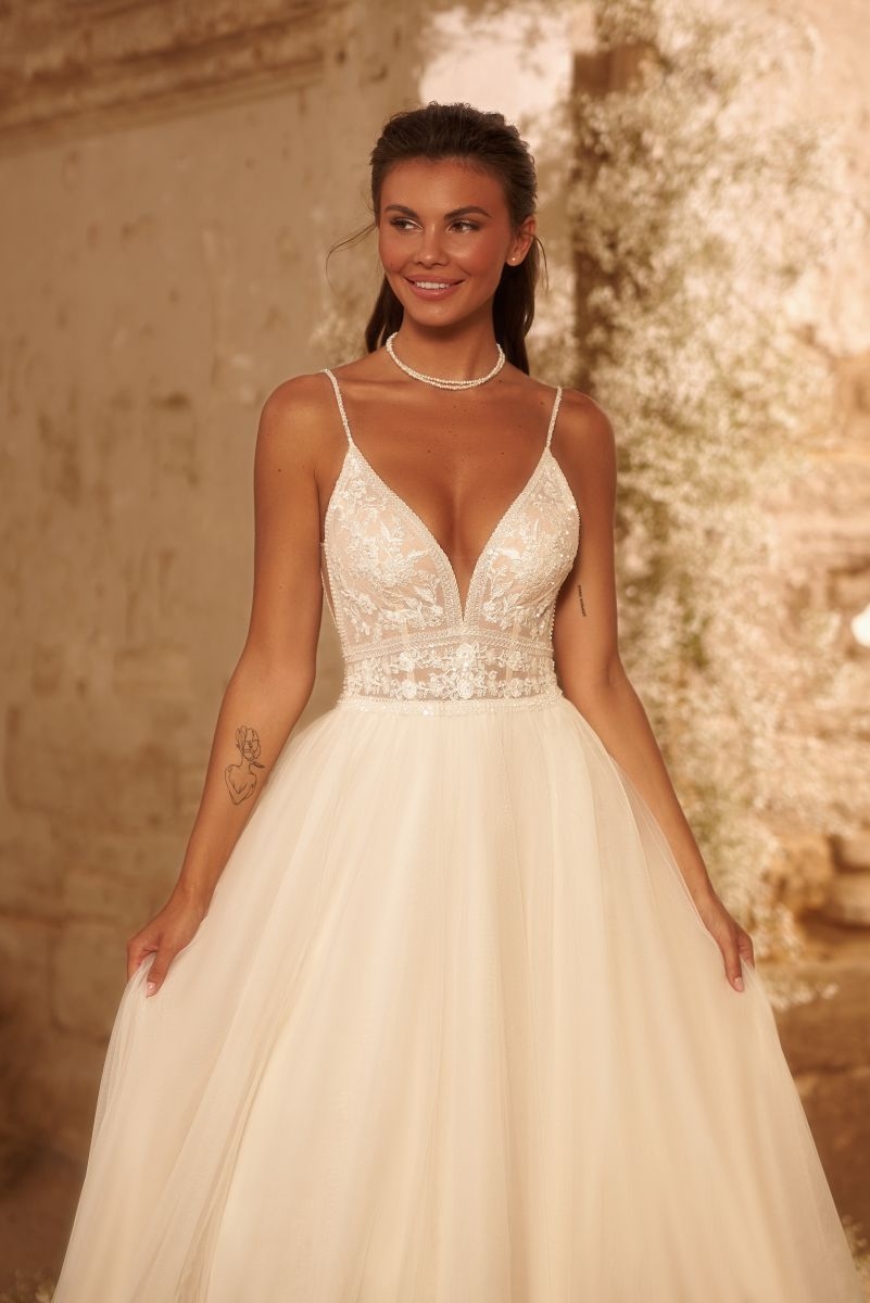 Anna Sposa TRAVY