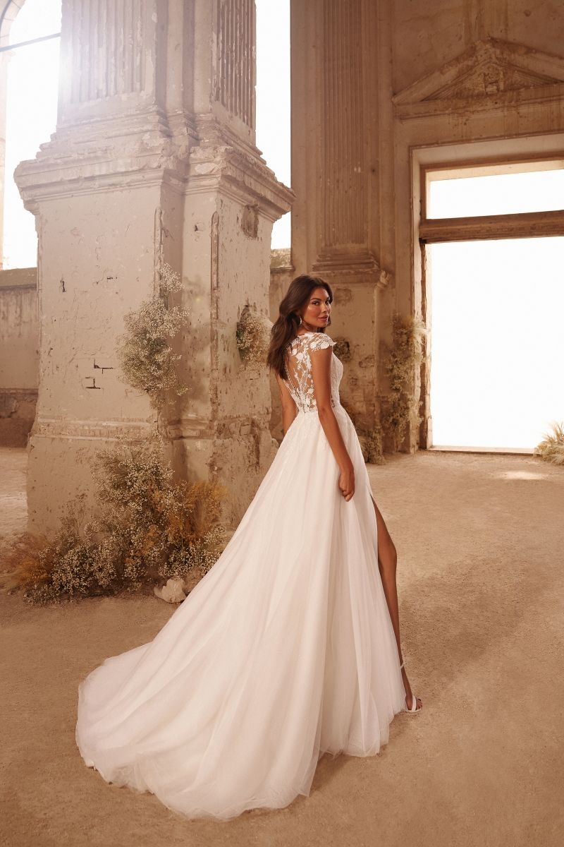 Anna Sposa YUNETTE