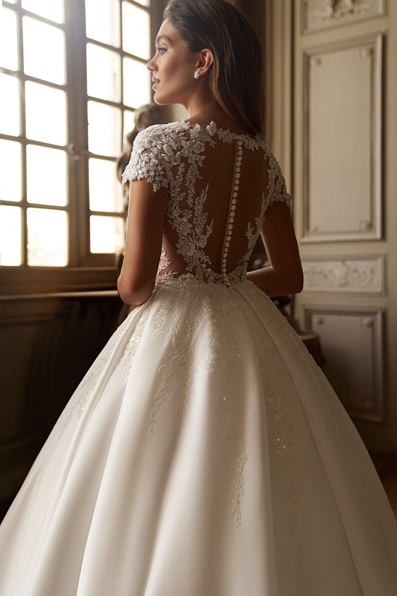 Anna Sposa FUMI
