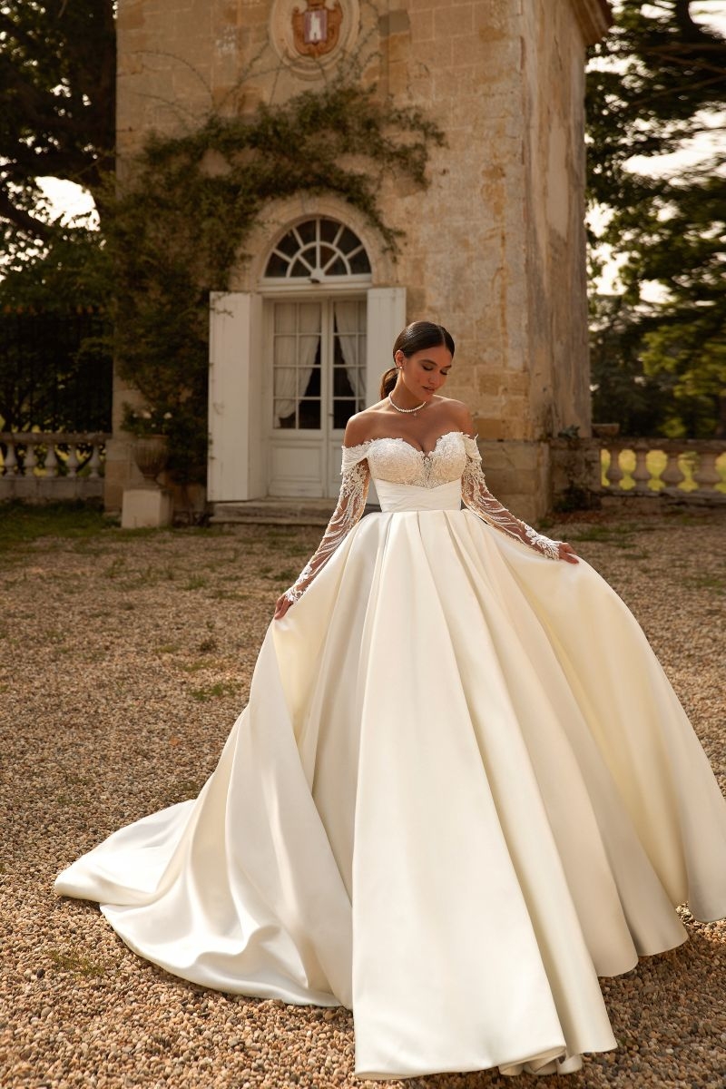 Anna Sposa HIZE