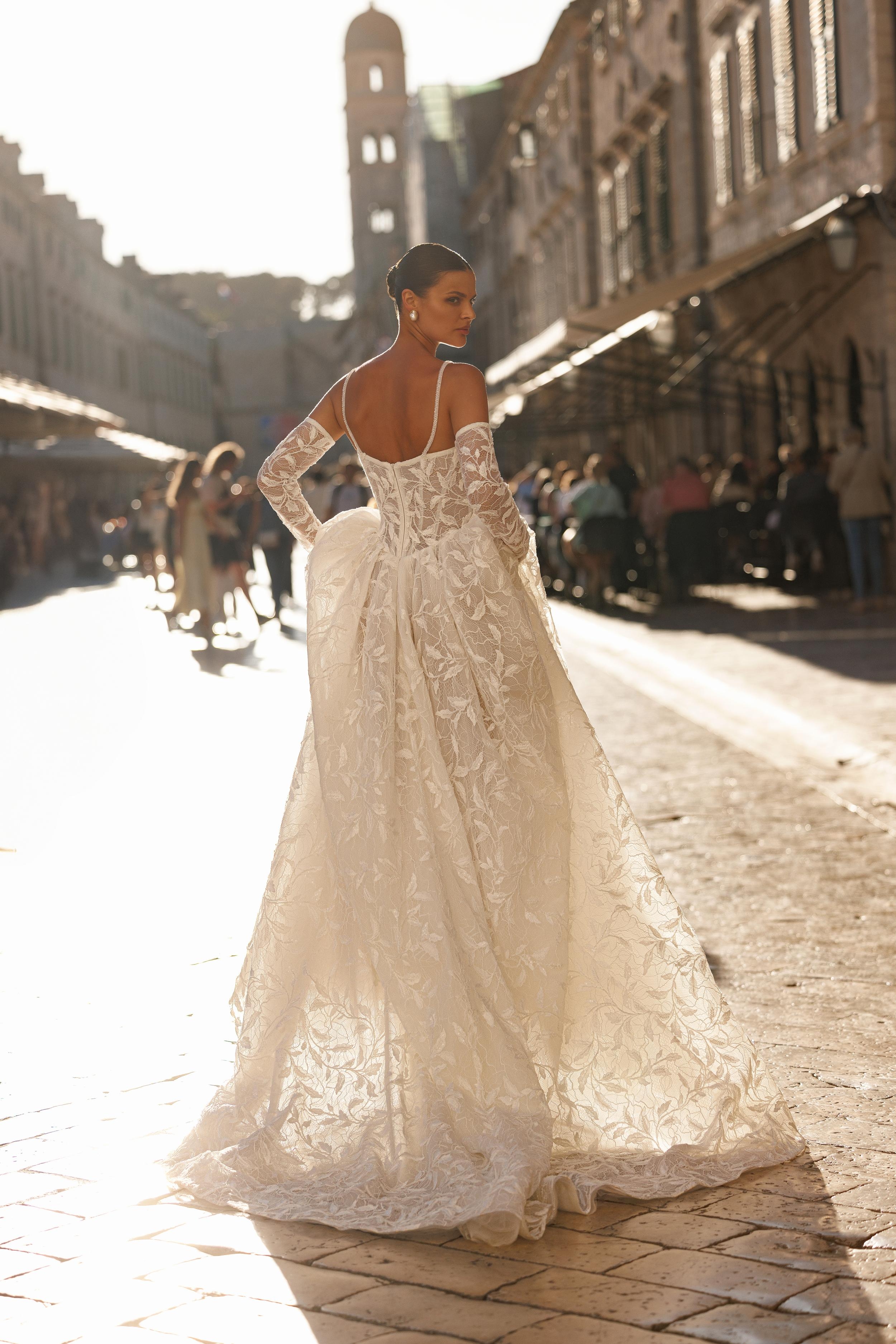 Lana Grace Bridal Esme