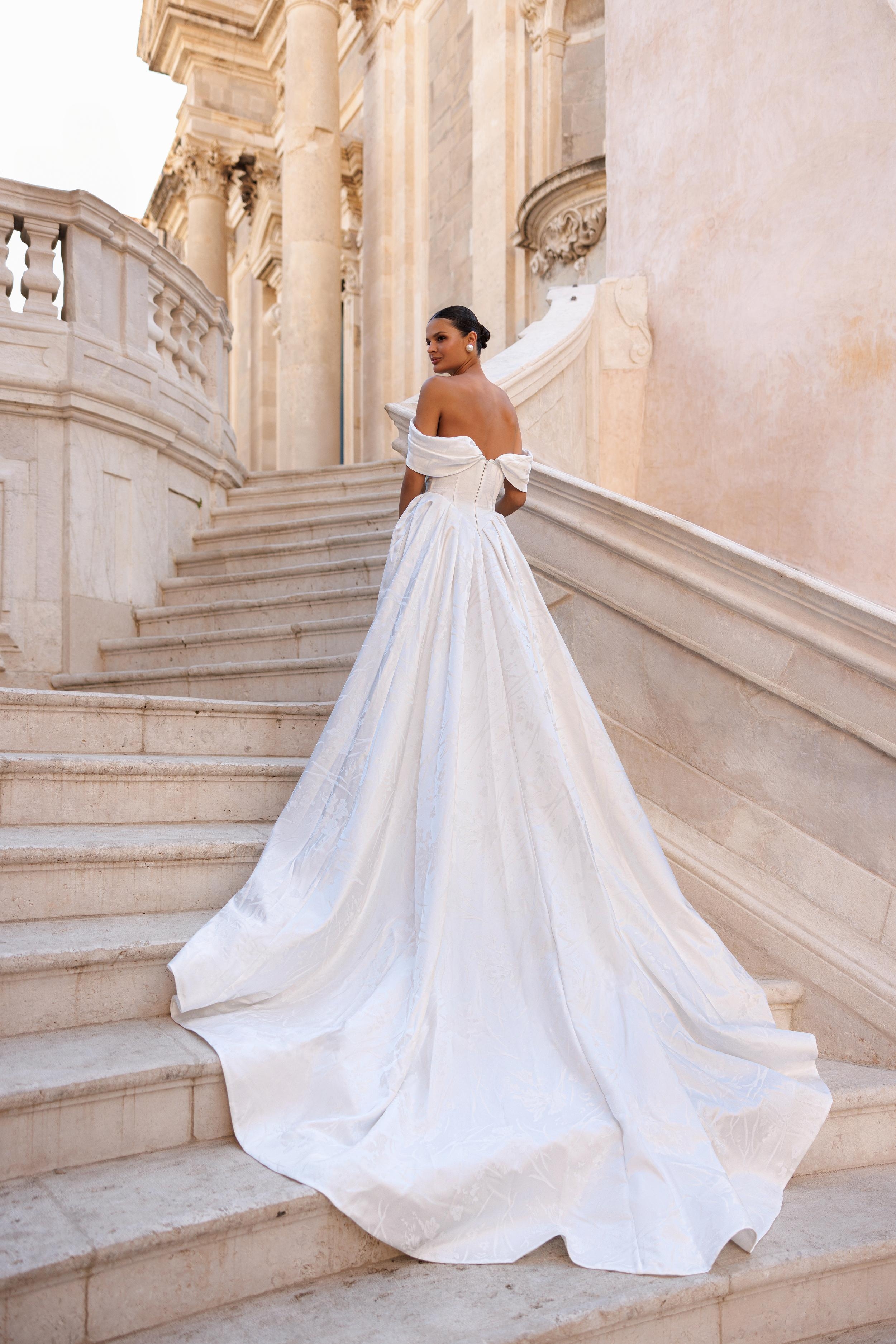 Lana Grace Bridal Liana