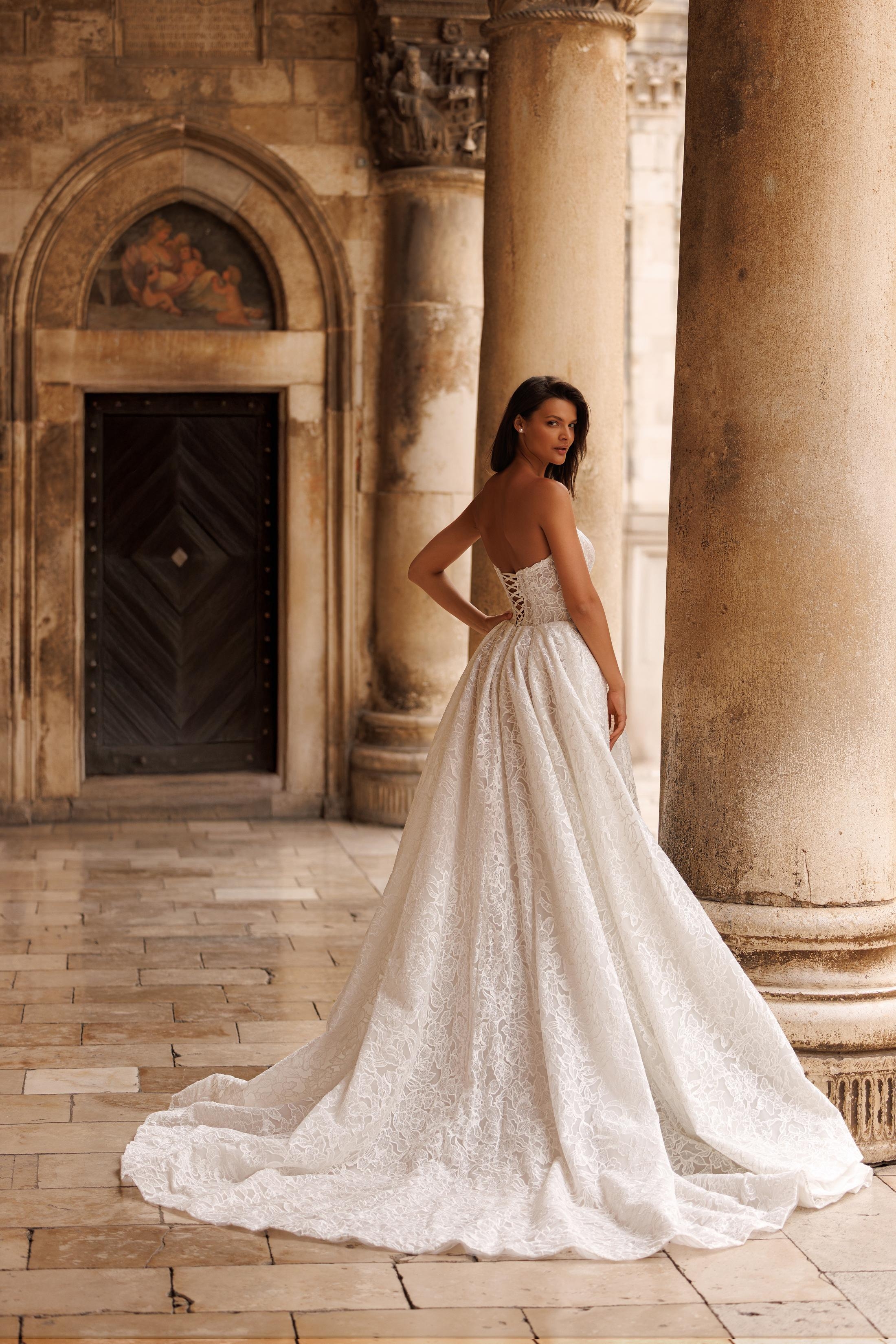 Lana Grace Bridal Melody