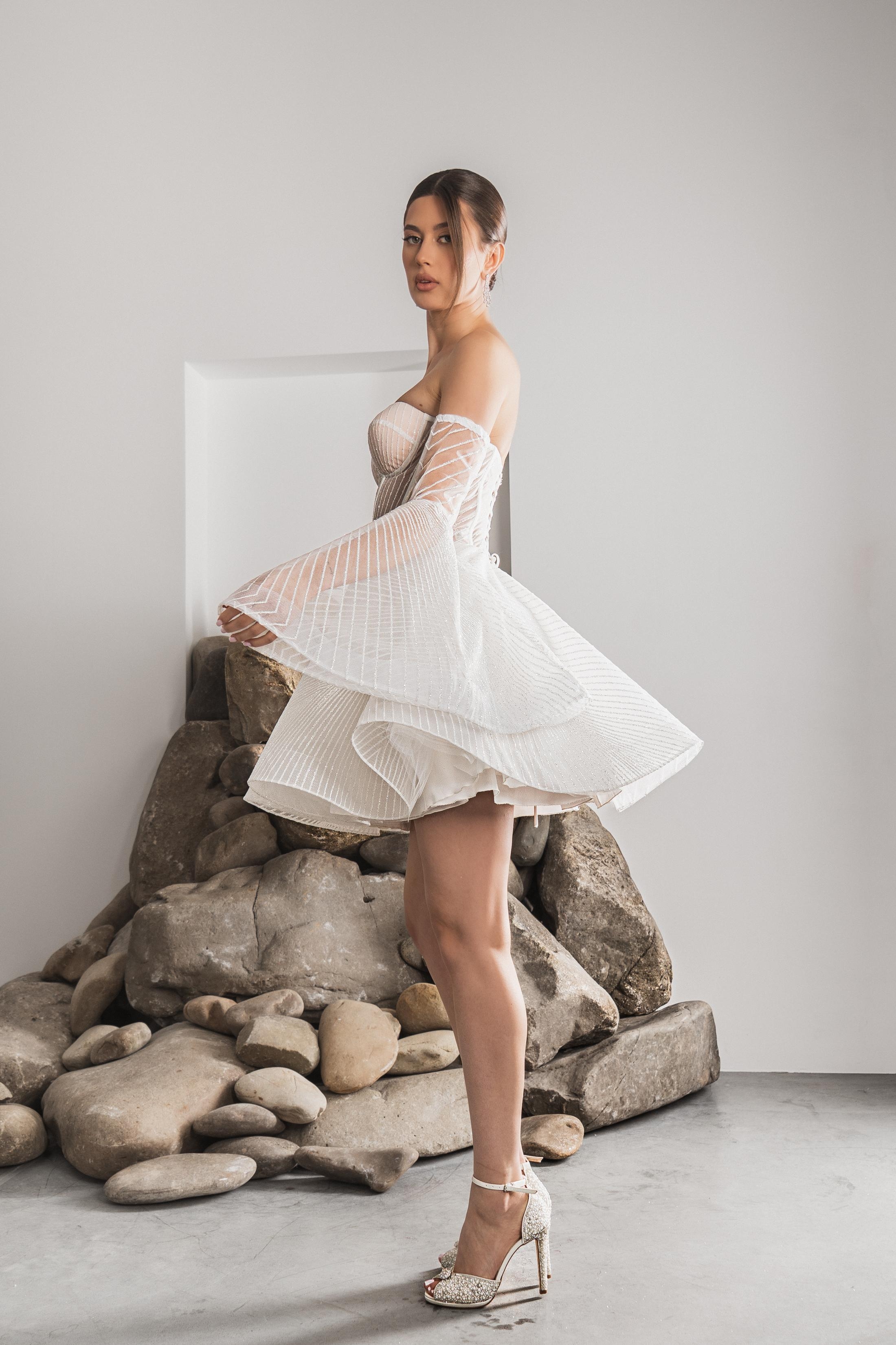 White Angel Elza mini