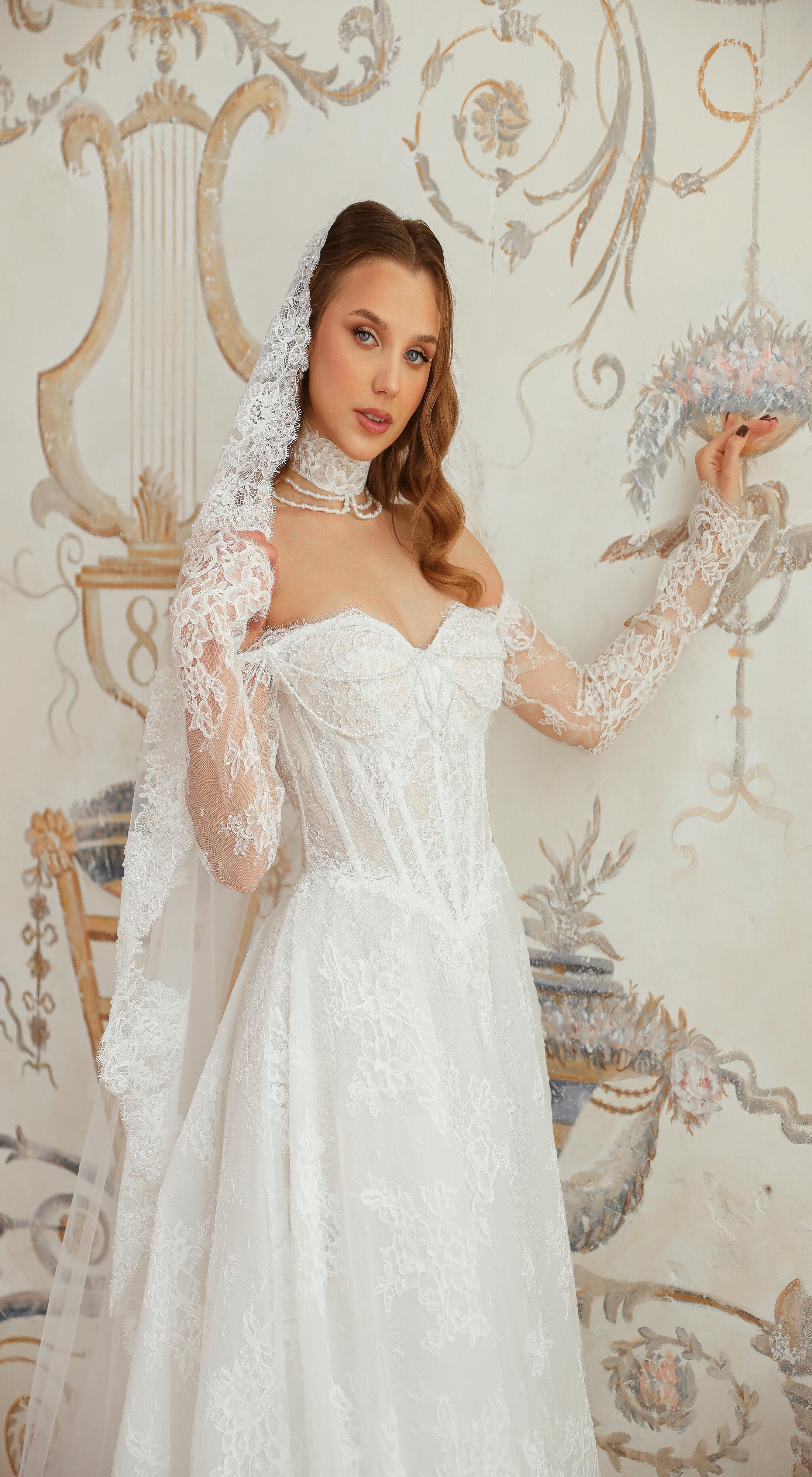 White Angel Emma