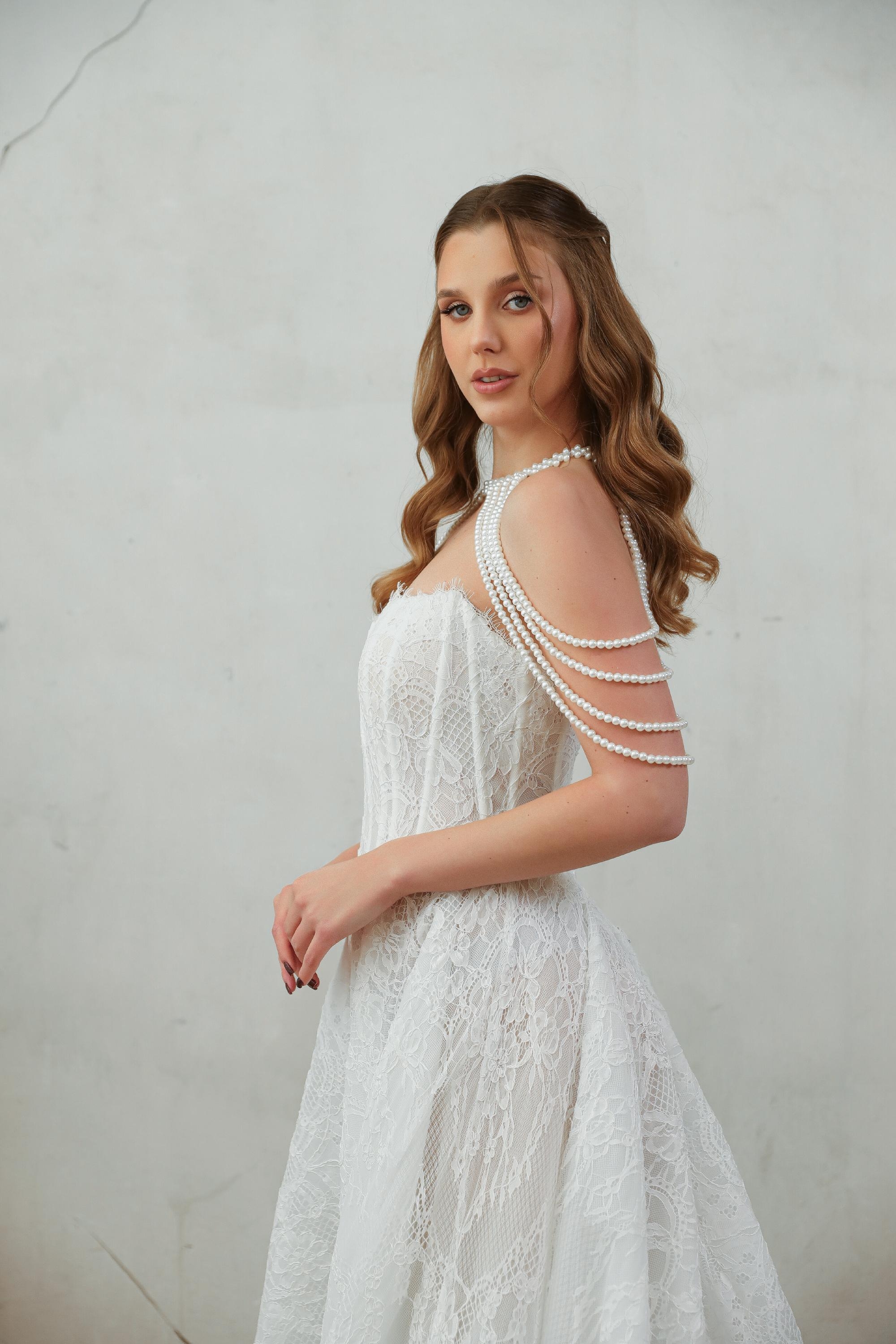 White Angel Elvina