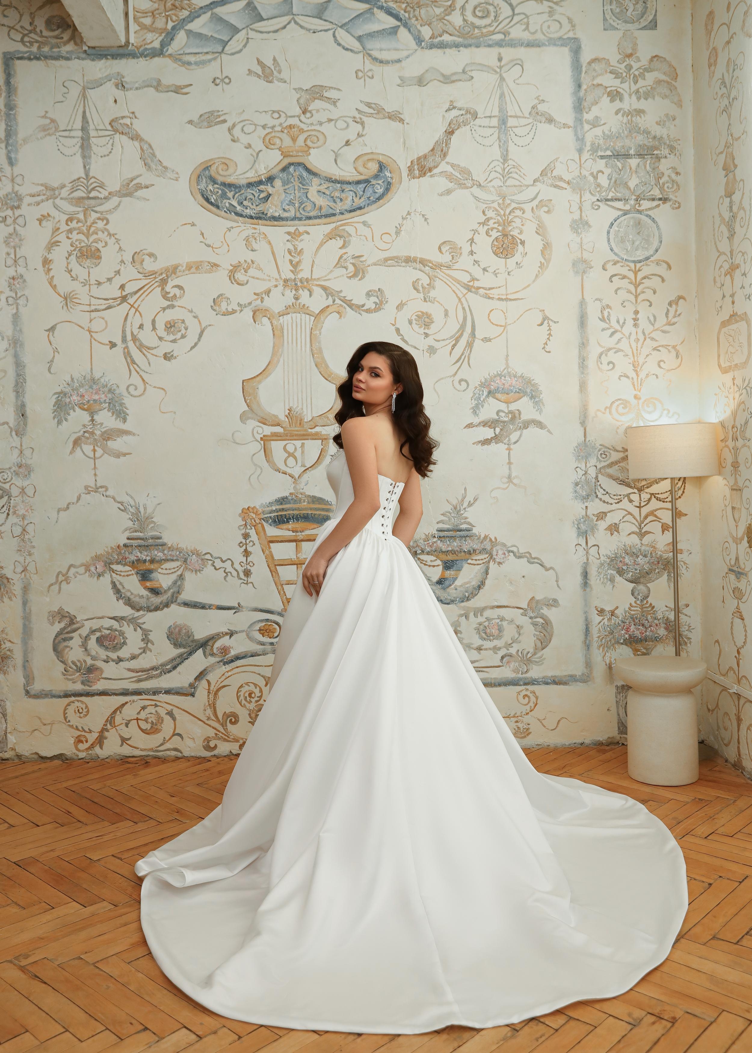 White Angel Elina