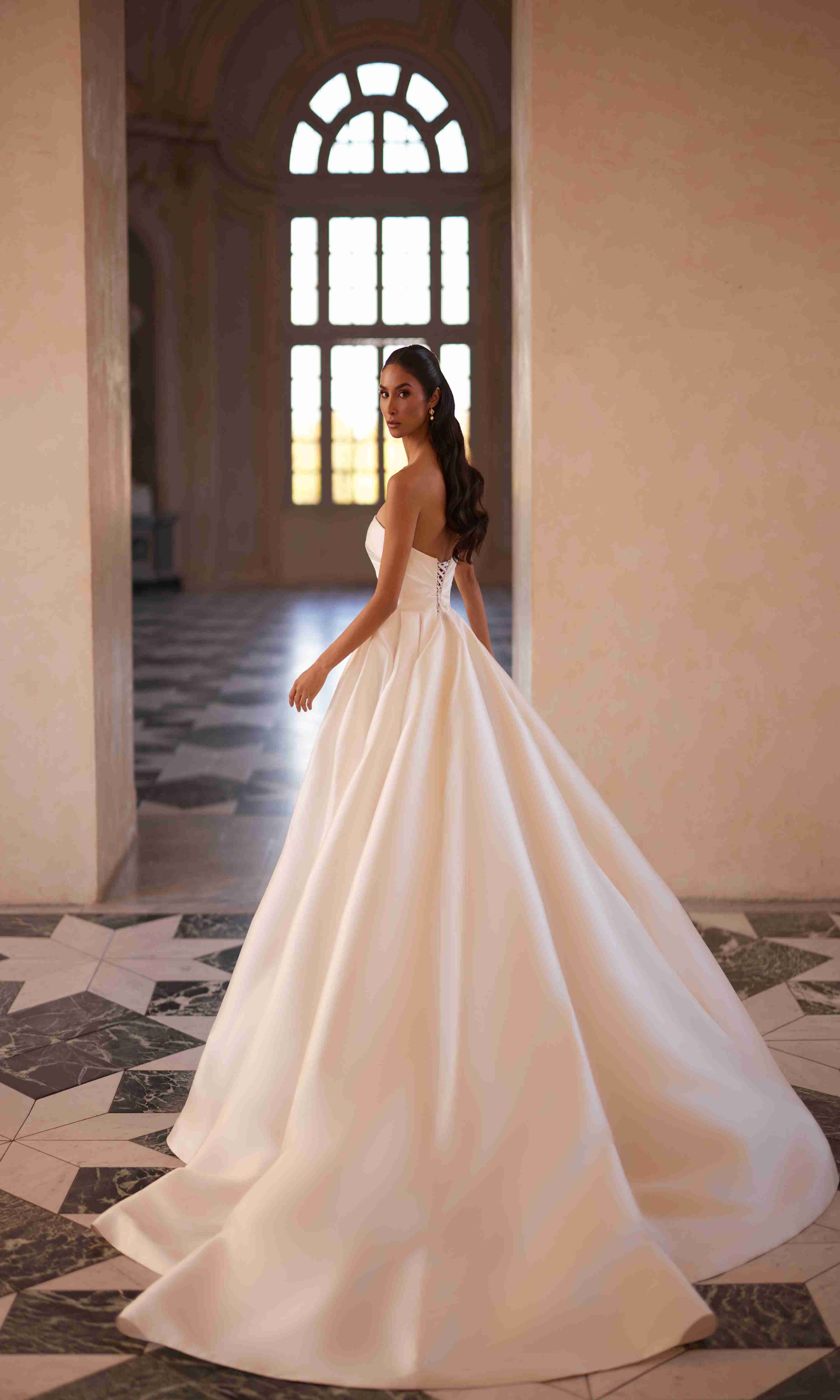 Dominiss Elizabeth