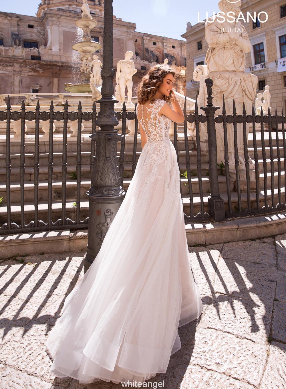Lussano Bridal Belladonna 18041