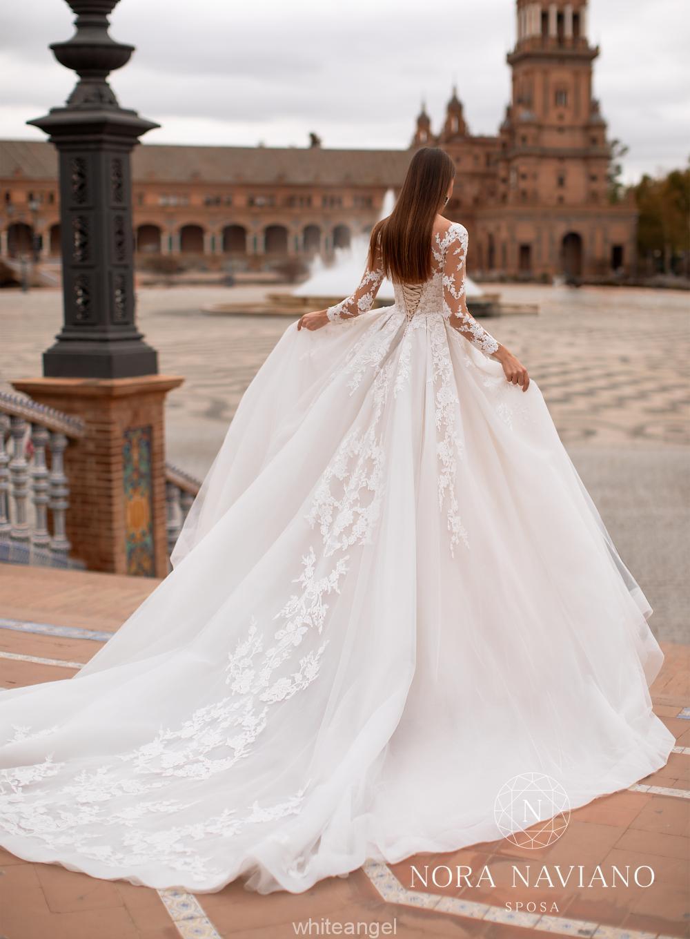 Nora Naviano Cecilia 21015