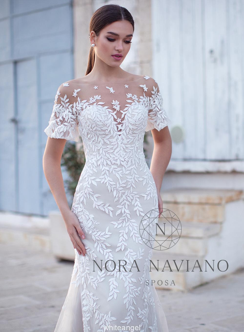 Nora Naviano Manuelle 18304