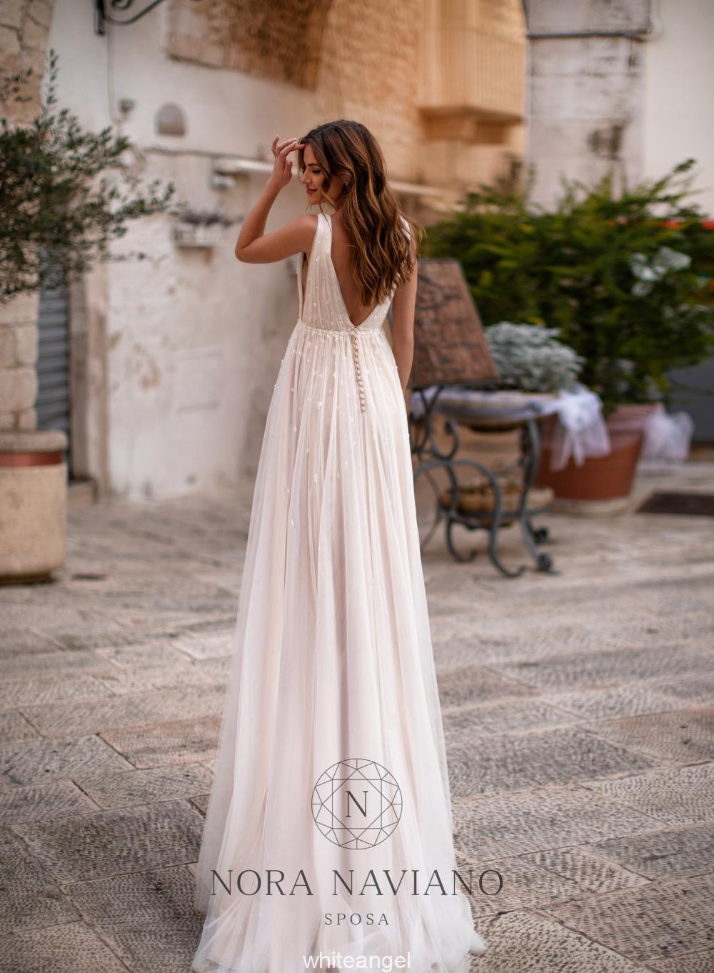 Nora Naviano Marry 18320